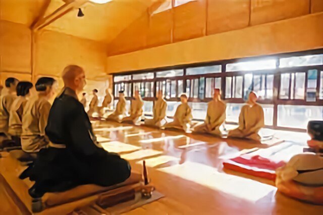 Zazen (Seated Meditation)​